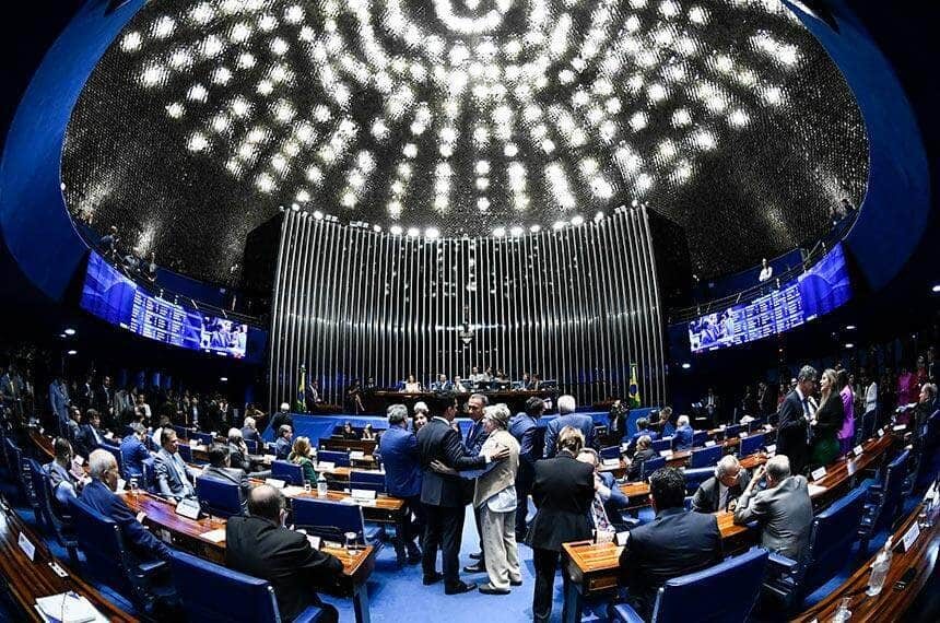 senado pode votar suspensao de decretos de saneamento e regras para emprestimos