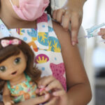 Vacinação de crianças contra a covid-19 na UBS 5 de Taguatinga Sul Por: José Cruz/Agência Brasil