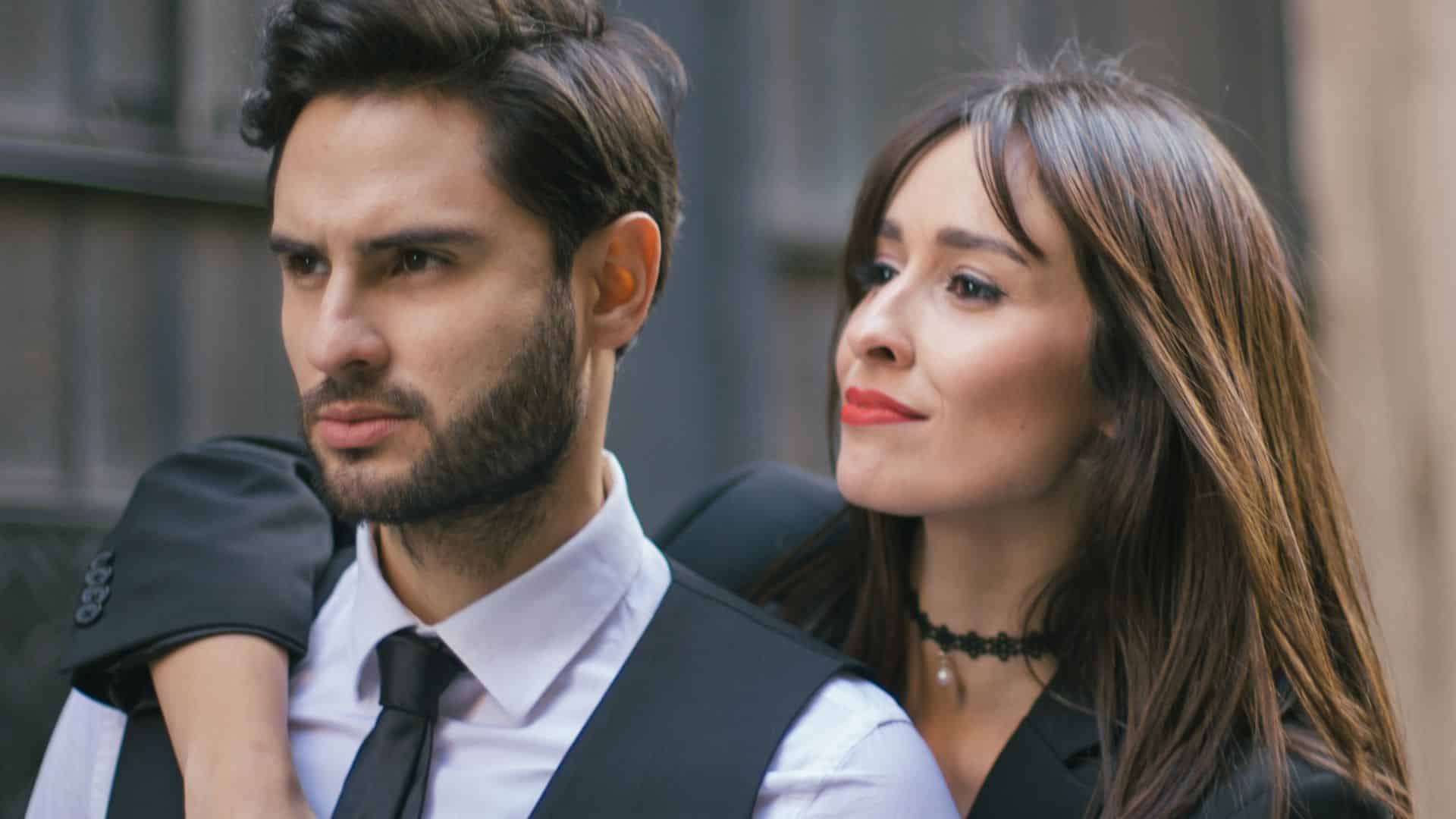 5 signos que formam lindos casais com Áries (11 de novembro) | Canva