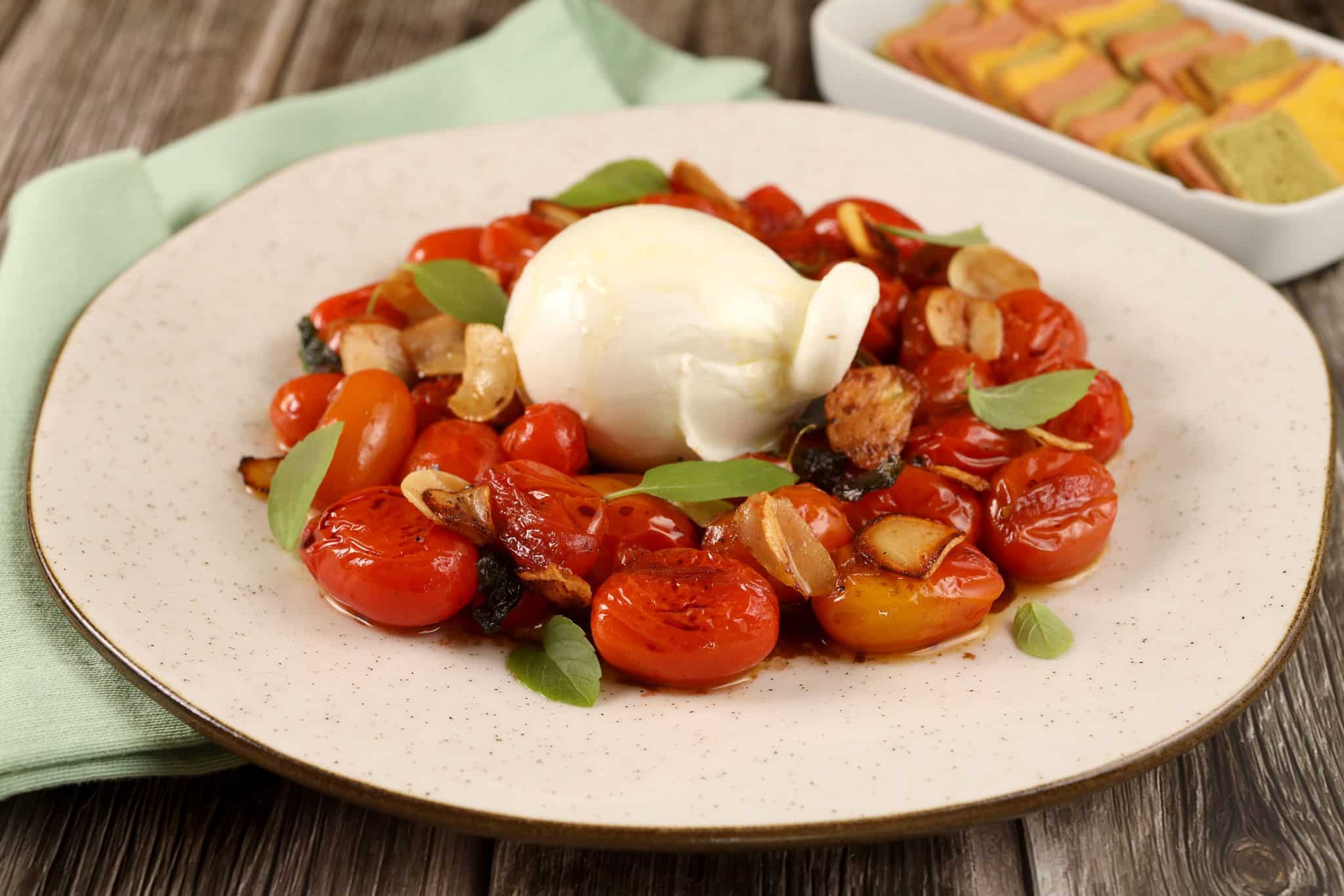 BURRATA COM TOMATE CONFIT E ERVAS 6