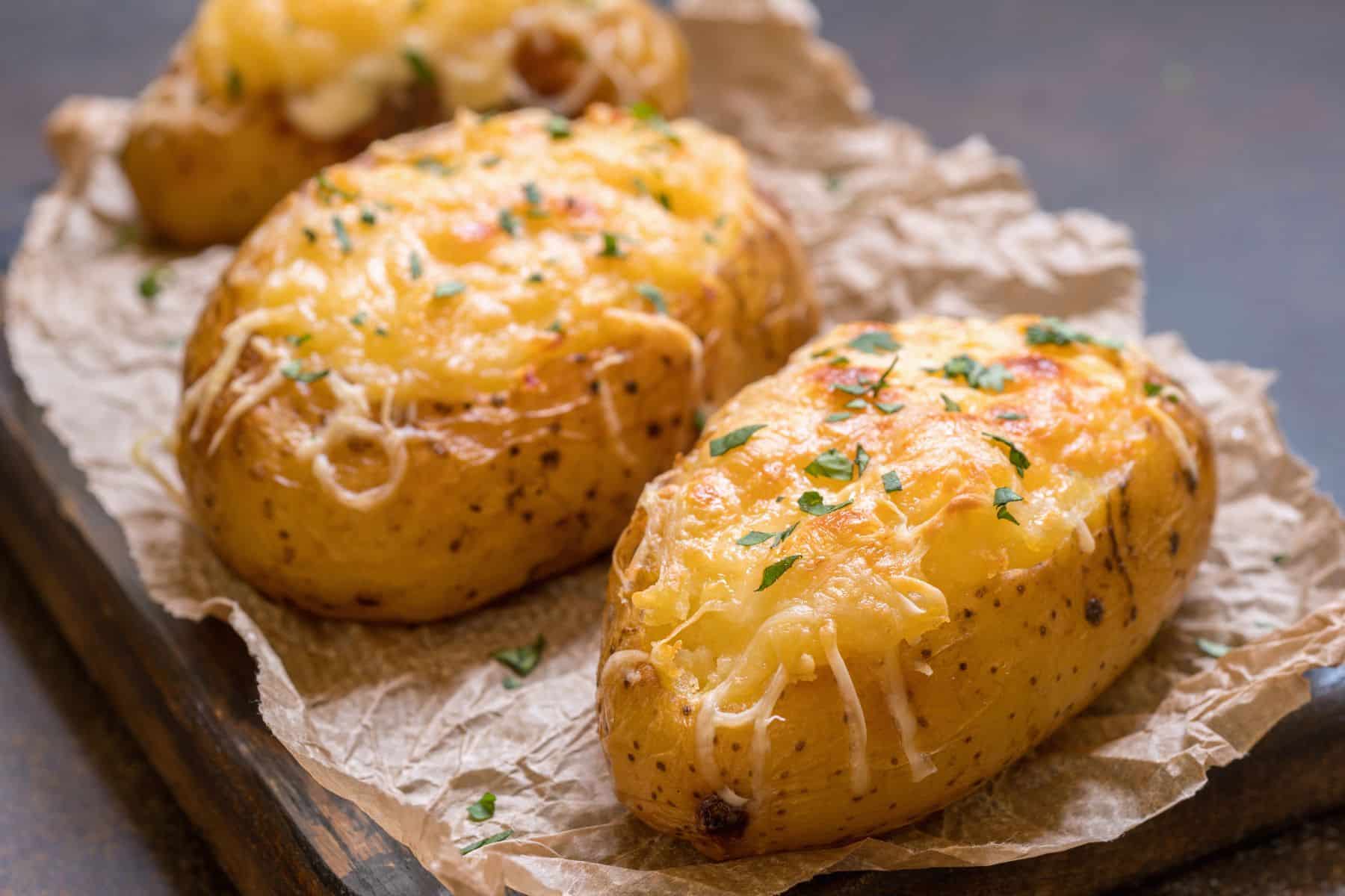 Batata recheada com queijo