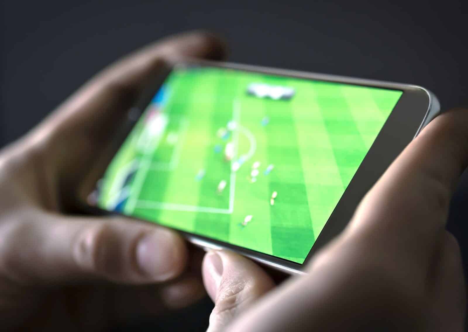 Como assistir aos jogos de futebol ao vivo no celular? Lista de aplicativos