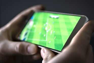Como assistir aos jogos de futebol ao vivo no celular? Lista de aplicativos