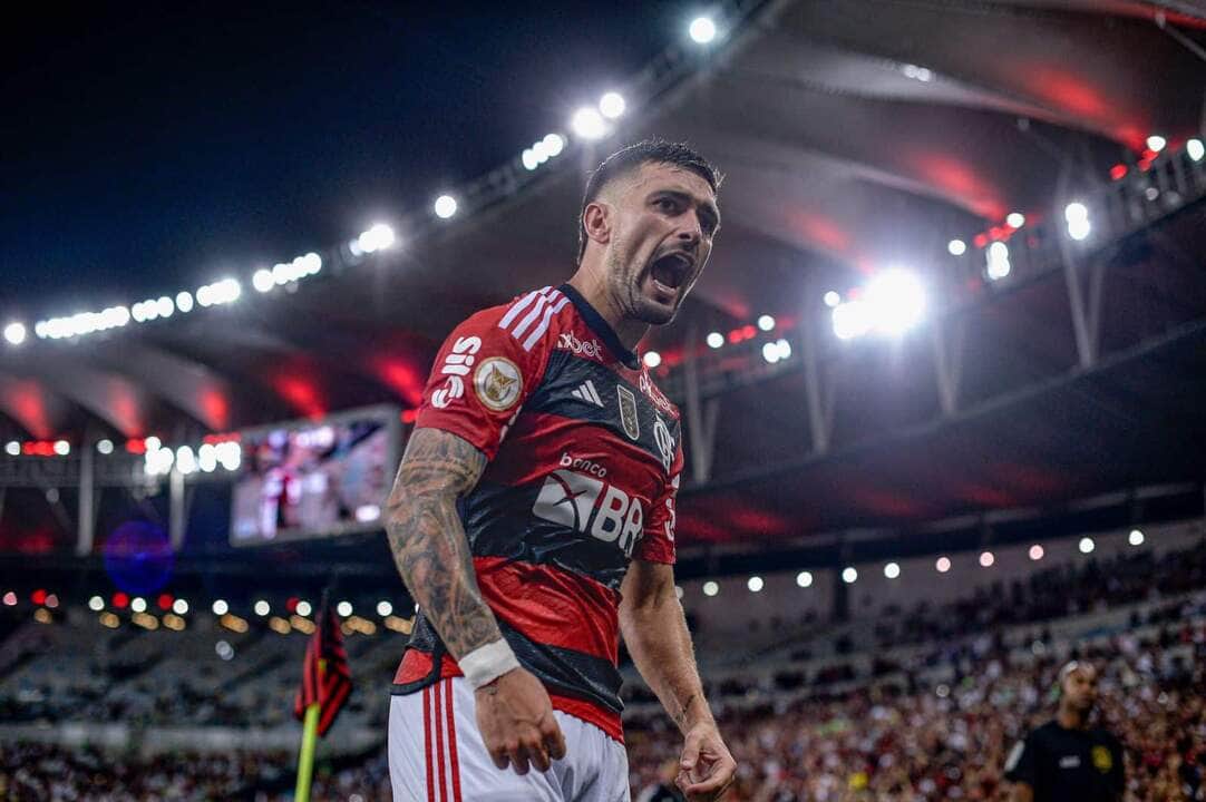 Flamengo, bragantino, brasileiro Por: Marcelo Cortes/CRF/Direitos Reservados