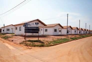 Moradias serão entregues para famílias com renda per capita de até R$ 200 - Foto por: Christiano Antonucci/Secom-MT