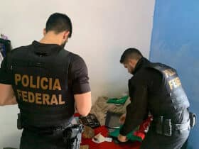 PF deflagra Operação Não Seja um Laranja 3 - Policiais federais cumprem 19 mandados de busca e apreensão em dez estados brasileiros para combater fraudes bancárias eletrônicas. Foto: Polícia Federal/Divulgação