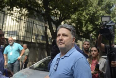 O ex-governador do Rio, Anthony Garotinho, é liberado do presídio de Benfica onde foi preso, durante a Operação Secretum Domus Por: Tânia Rêgo/Agência Brasil