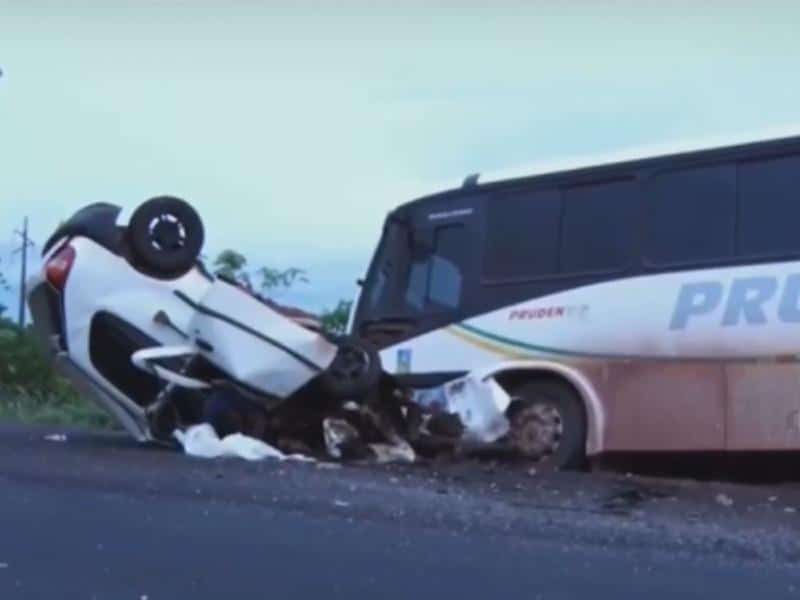 Homem morre em acidente entre carro e ônibus em rodovia de Mato Grosso
