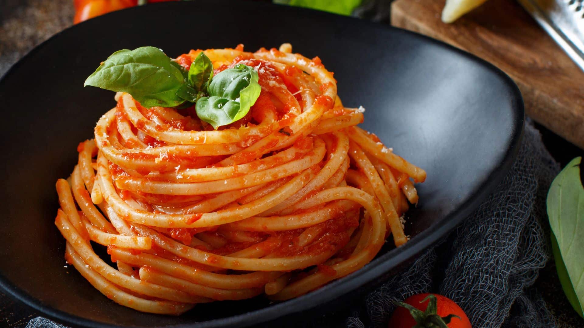 Macarrão com molho de tomate