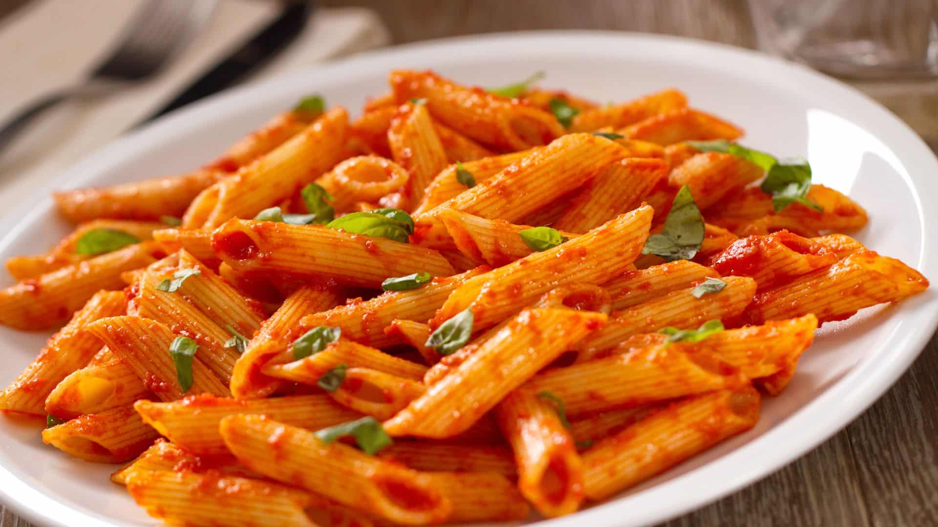 Macarrão com molho de tomate