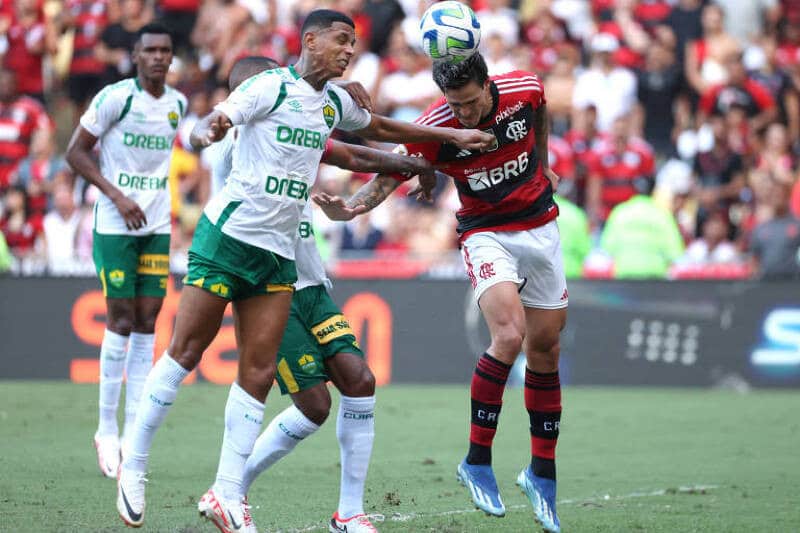 Flamengo vence e depende de si por vaga na fase de grupos da Libertadores