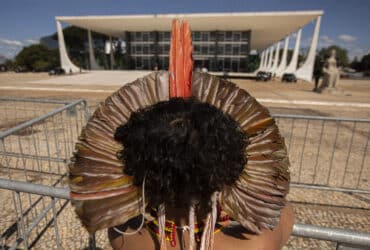 Indigena em frente ao STF Foto: Joédson Alves/Agência Brasil/Arquivo