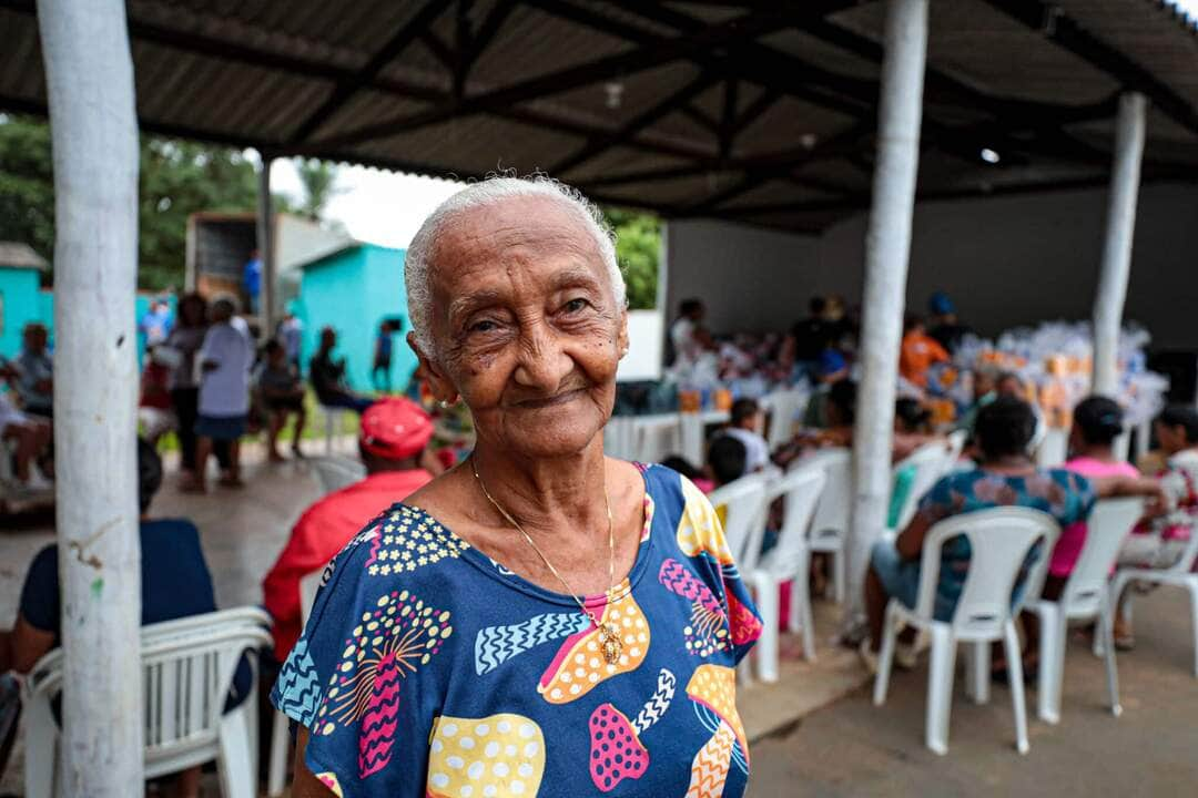 moradores do rio da casca recebem doacoes natalinas e lembram acoes estruturantes articuladas pela primeira dama de mt interna 3 2023 12 22 145085411 scaled