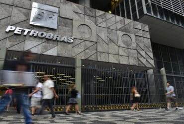 Edifício sede da Petrobras na Avenida Chile, centro da cidade. Por: Arquivo/Agência Brasil