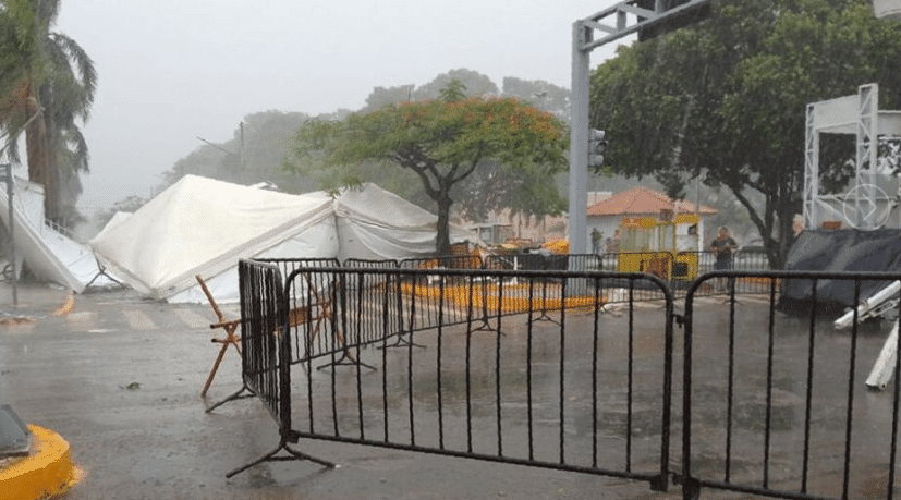 Temporal causa estragos em Sinop e evento natalino é adiado