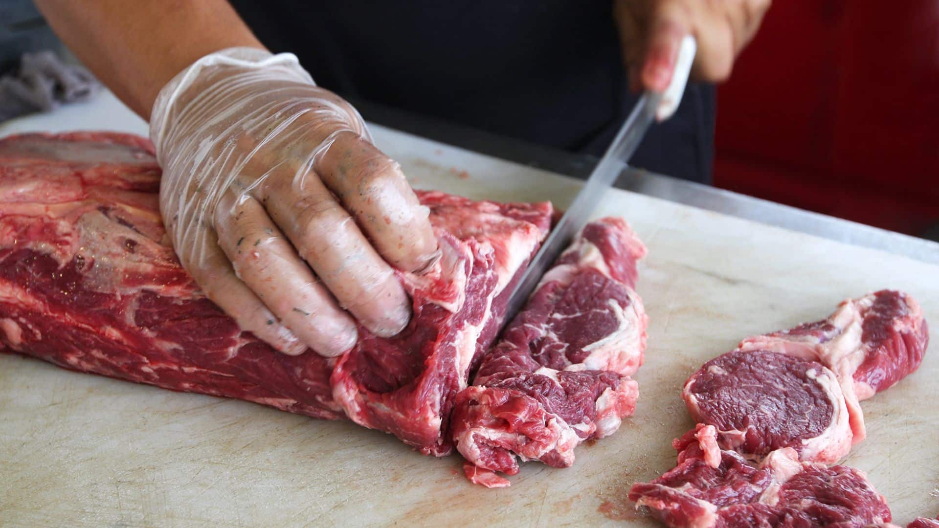 Como cortar carne para churrasco