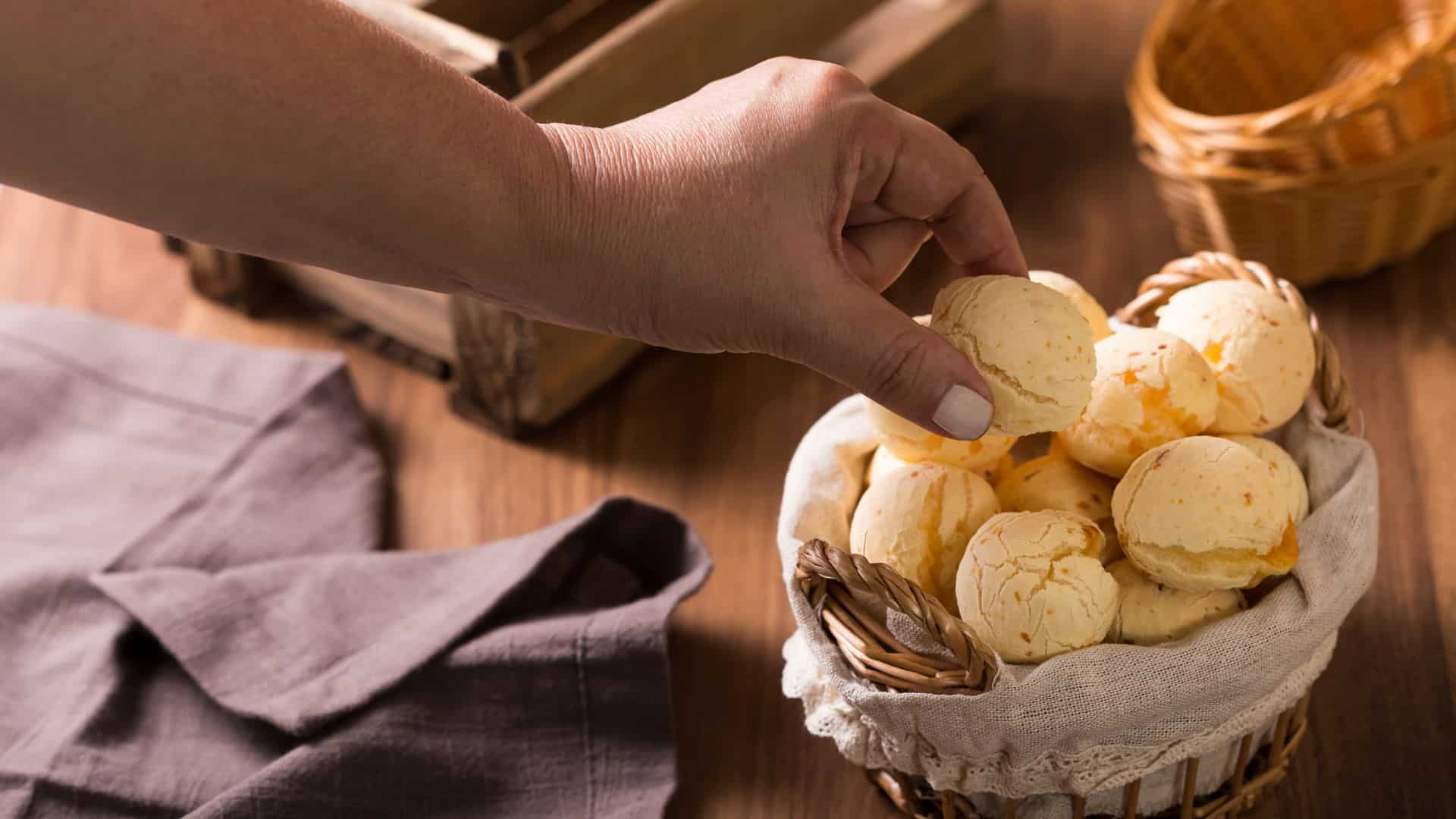 Pão de queijo na airfryer