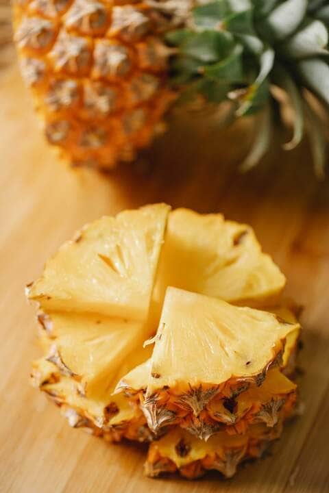 Pineapple Upside Down Cake - Fotos do Canva