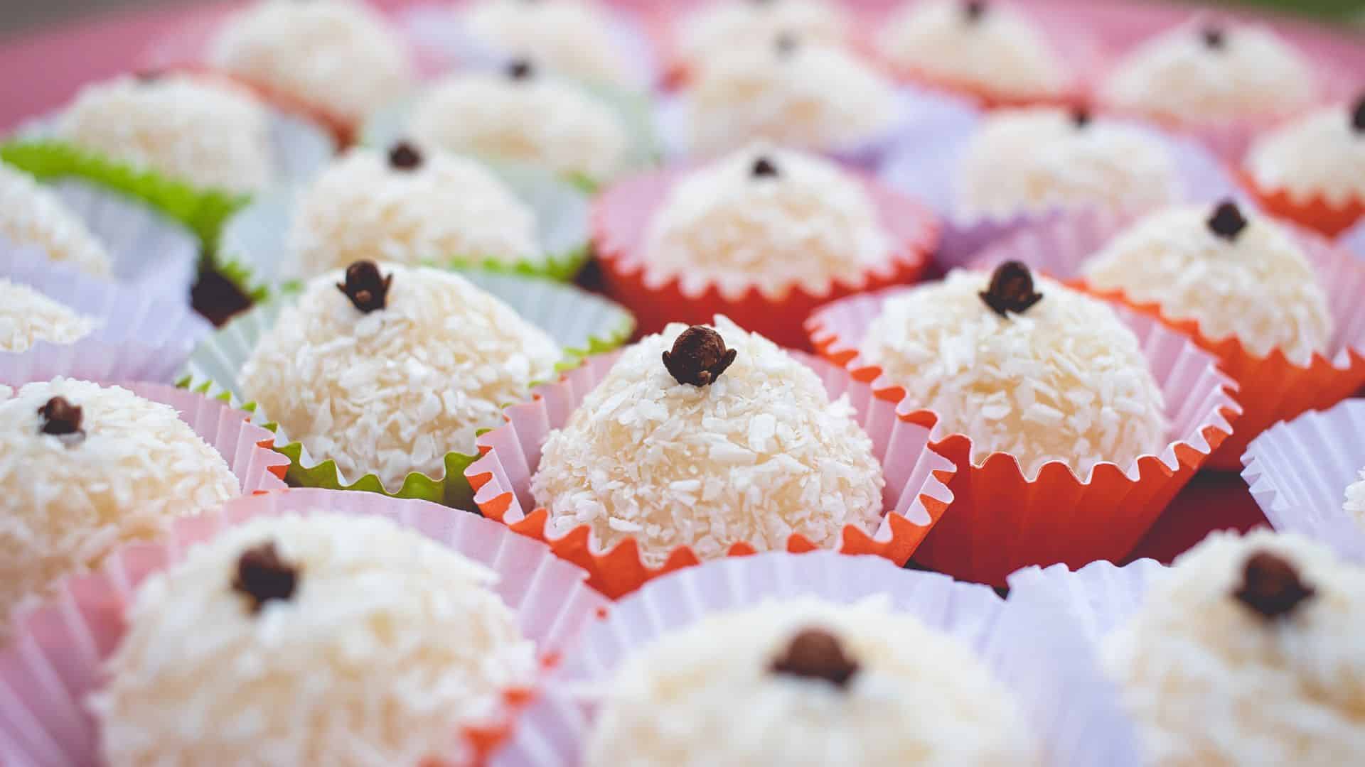 Receita de beijinho para enrolar