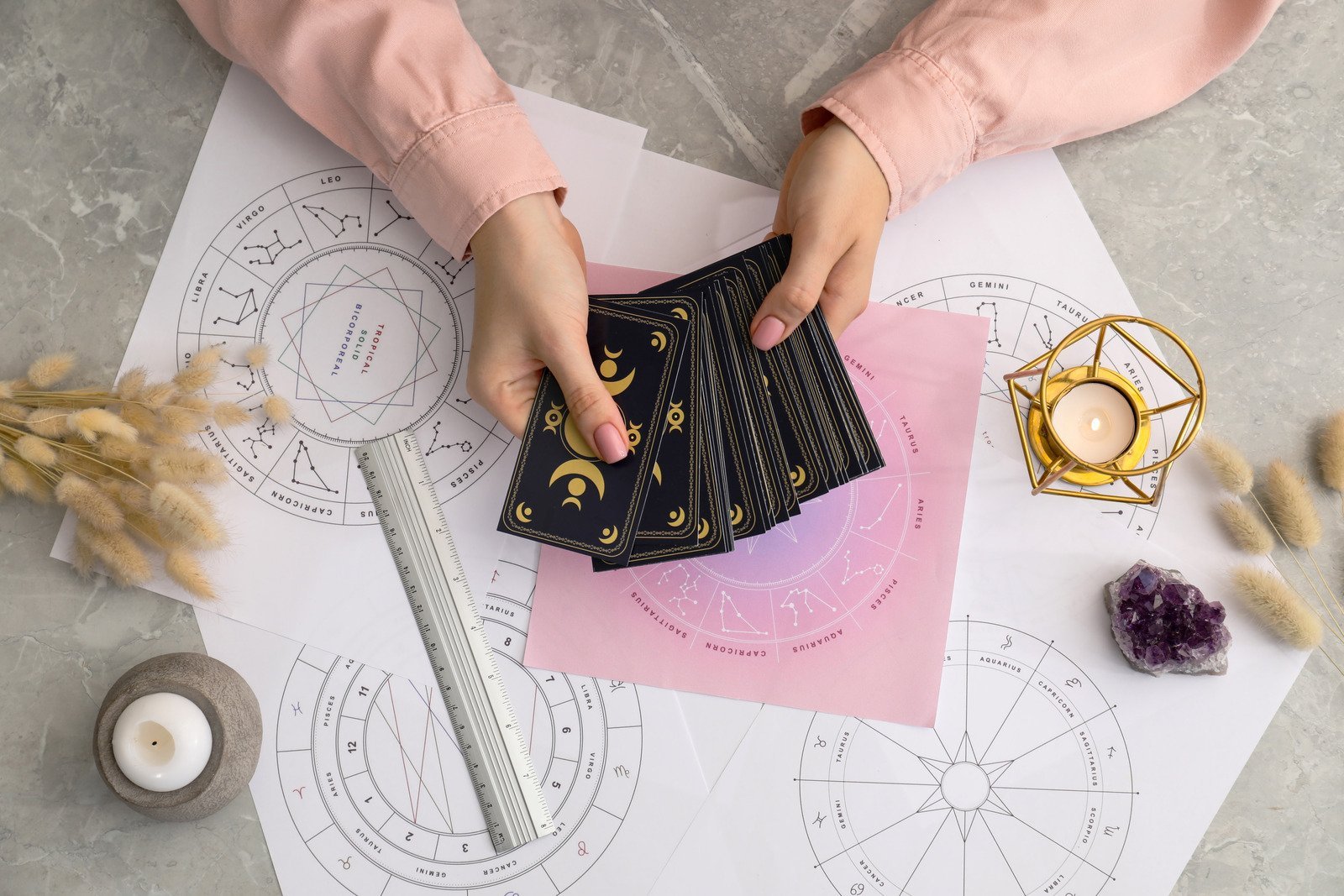 Estrelas Alinhadas: Como a Terça-Feira Influencia a Sorte dos Signos? 2 Start Astral - Foto Canva