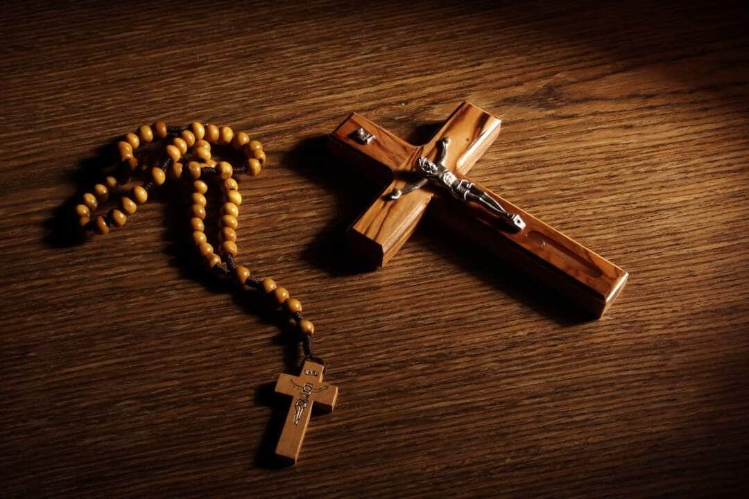 10 dicas de nomes para grupos religiosos 8 dicas de nomes para grupos religiosos - Fotos por Canva