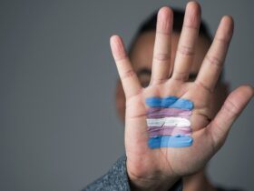 Disque 100 registra mais de quatro mil denúncias de violações de diretos contra população trans em 2023 - Foto: Divulgação