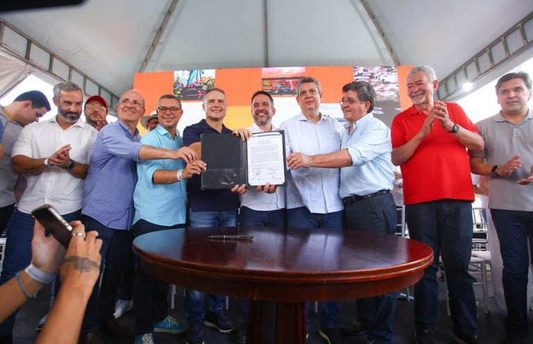 DNIT assina ordem de início dos serviços para execução da ponte entre os municípios de Penedo (AL) e Neópolis (SE) -