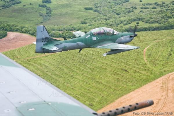 FAB intercepta aeronave em Zona de Identificação de Defesa Aérea, em RR - Foto: Divulgação FAB
