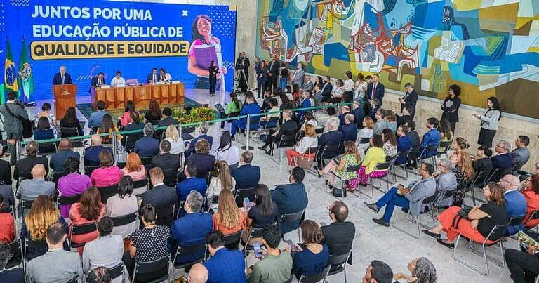 Governo apresenta balanço das ações de educação - Foto: Ricardo Stuckert/PR