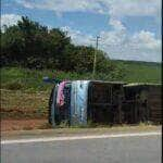 Acidente de Ônibus na BR-163 em Lucas do Rio Verde deixa 11 passageiros feridos