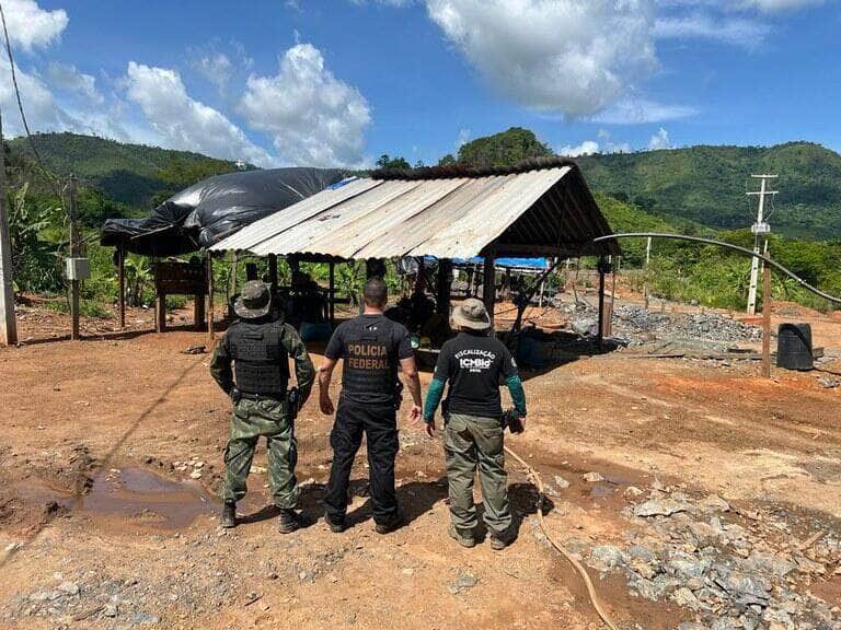 Operação fecha garimpo ilegal com trabalhadores em condições análogas à escravidão - Foto: Divulgação