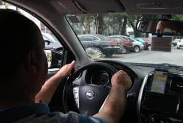 São Paulo (SP), 28/04/2023 - O motorista de aplicativo Jonas Ferreira fala sobre os prós e contras do trabalho autônomo. Foto: Rovena Rosa/Agência Brasil