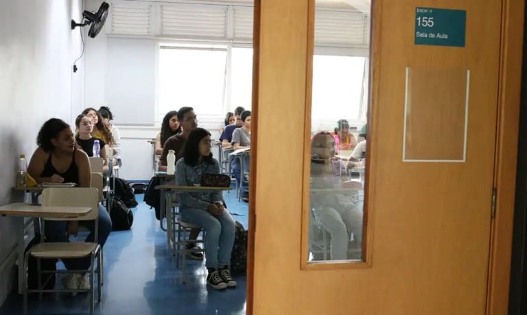 Sisu 2024 oferecerá mais de 123 mil vagas para cursos em tempo integral - Foto: Rovena Rosa/Agência Brasil