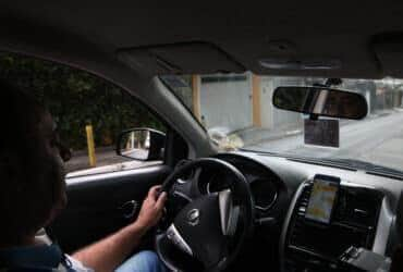 São Paulo (SP), 28/04/2023 - O motorista de aplicativo Jonas Ferreira fala sobre os prós e contras do trabalho autônomo. Foto: Rovena Rosa/Agência Brasil