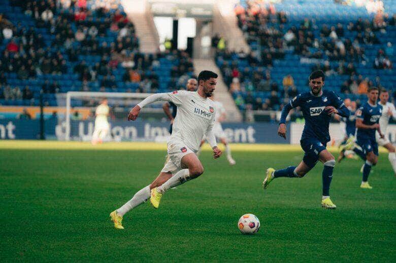 Heidenheim x Borussia Dortmund ao vivo: onde assistir o jogo do Borussia nesta sexta-feira (2). Foto: Divulgação Heidenheim