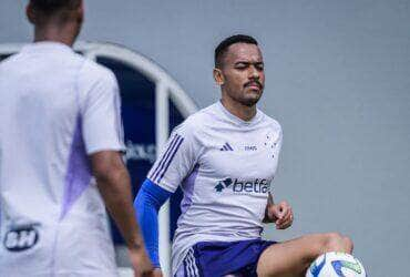 Pouso Alegre x Cruzeiro ao vivo; onde assistir, horário e escalações do jogo deste domingo (25) pelo Campeonato Mineiro. Foto: Staff Image