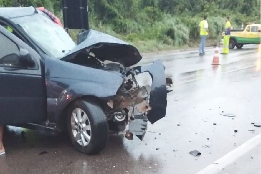 Homem morre e outro fica ferido em acidente na BR-163, em Mato Grosso