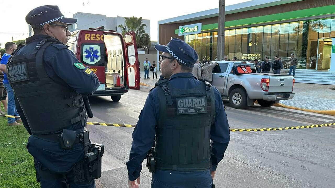 Motociclista atira em casal, deixando um morto na Avenida das Acácias em Lucas do Rio Verde