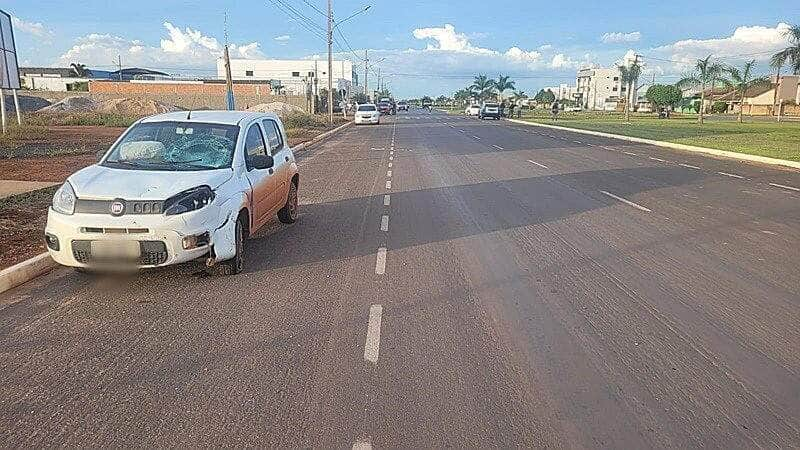 Homem morre em colisão entre carro e moto em Nova Mutum (MT).