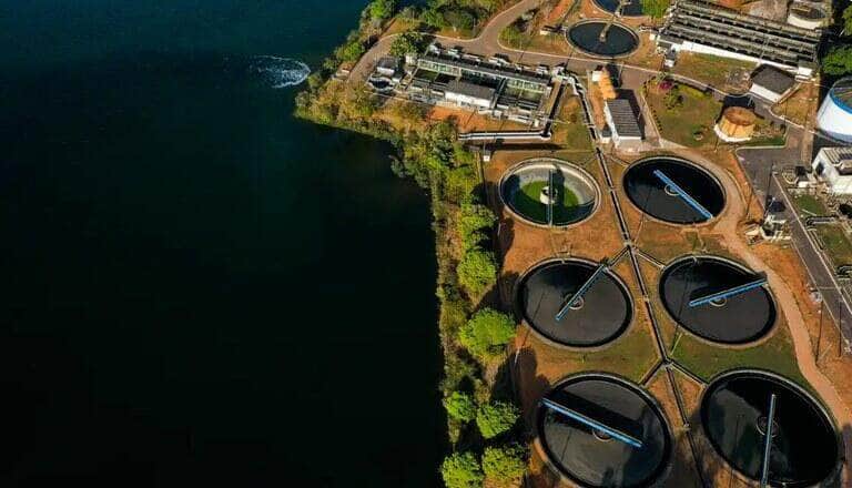 Censo 2022: cresce número de domicílios com acesso à rede de esgoto, banheiros e coleta de lixo - Foto: Reprodução TV Brasil