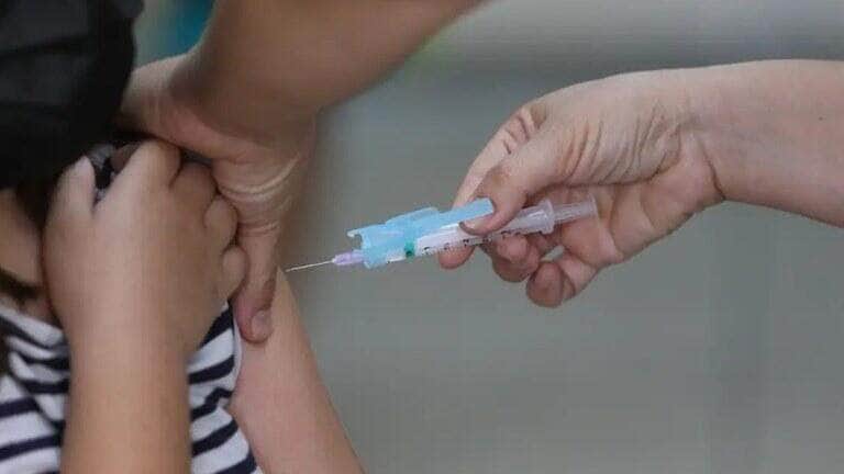 Covid-19: entenda a importância de vacinar crianças e adolescentes - Foto: Fábio Rodrigues-Pozzebom /Agência Brasil