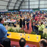 Ministro entrega títulos de propriedade em assentamento de Cáceres - Foto: Divulgação/Mapa