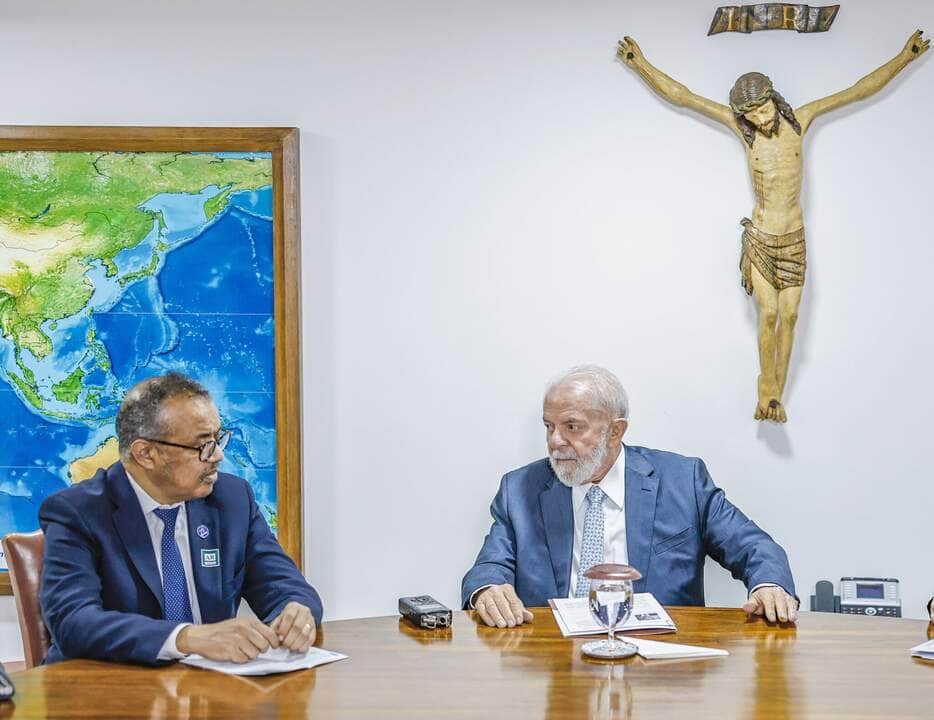 05. 02. 2024 - Presidente da República, Luiz Inácio Lula da Silva, durante reunião com o Diretor-Geral da Organização Mundial da Saúde (OMS), Tedros Adhanom, no Palácio do Planalto. Brasília - DF. Foto: Ricardo Stuckert / PR Por: Ricardo Stuckert/PR