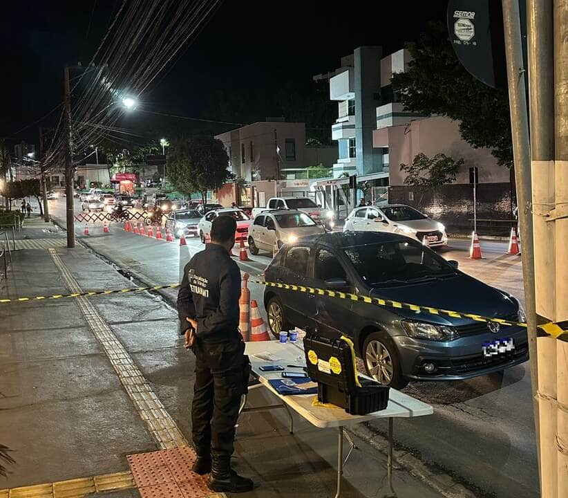 operacao lei seca resulta na prisao de 17 motoristas embriagados na avenida isaac povoas interna 1 2024 02 05 141062897