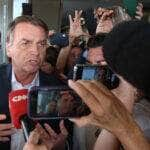 Brasília (DF) 18/05/2023 Ex-presidente, Jair Bolsonaro, na saída do Senado federal após visitar seu filho e senador, Flávio Bolsonaro. Foto Lula Marques/ Agência Brasil.