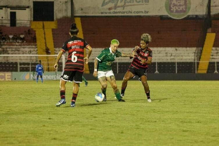 Flamengo x Cruzeiro ao vivo; onde assistir, horário e escalações do jogo desta terça (19) pelo Brasileirão Feminino. Foto: Luiz Guilherme Martins/Palmeiras