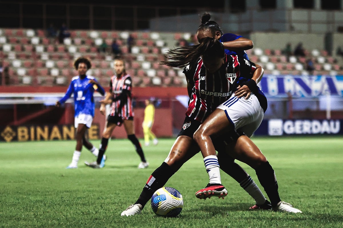 São Paulo x Avaí/Kindermann ao vivo; onde assistir, horário e escalações do jogo desta terça (19) pelo Brasileirão Feminino. Foto: Gustavo Martins/Cruzeiro