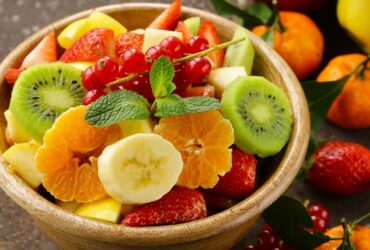 Como fazer salada de frutas