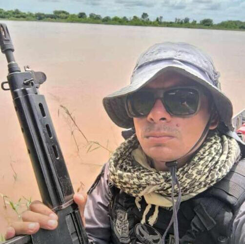 Corpo de segundo policial morto apos naufragio em rio de Mato Grosso e encontrado