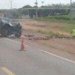 Colisão frontal entre carro e caminhonete na BR-163 deixa três feridos em Lucas do Rio Verde